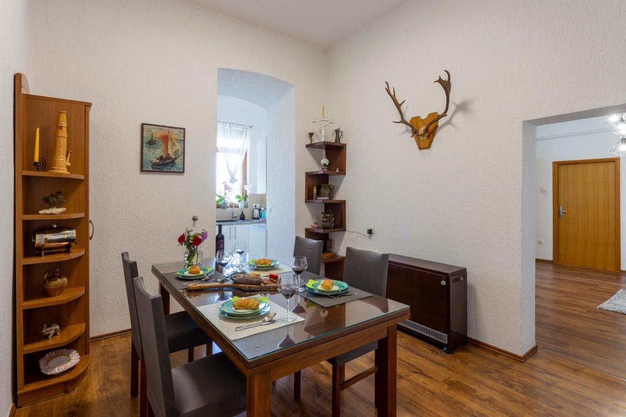 Lema Apartment *